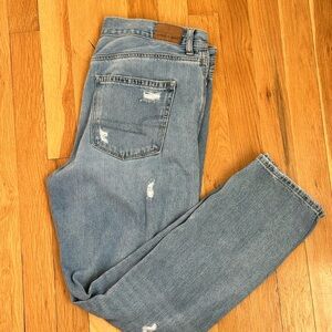 American Eagle Outfitters Light Blue High Rise Jeans